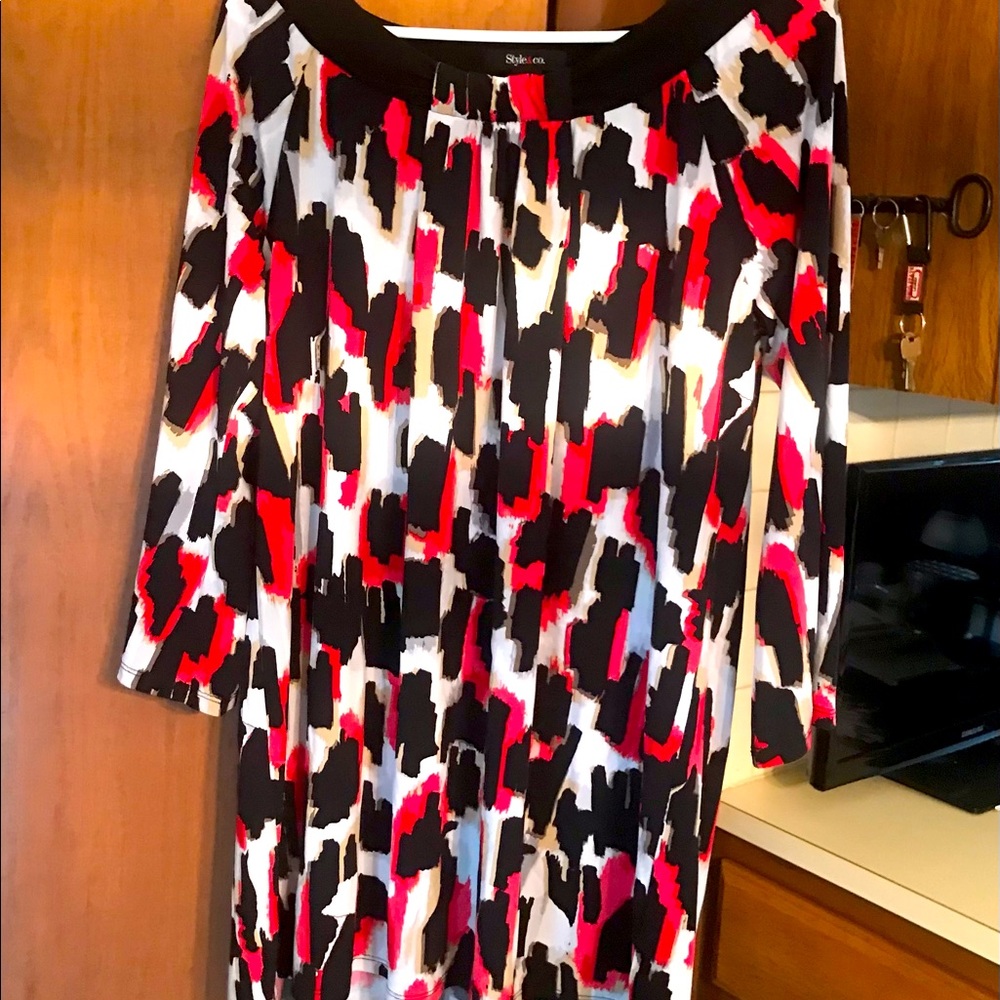 Style & Co. Ladies 3/4 Sleeve Colorful Top